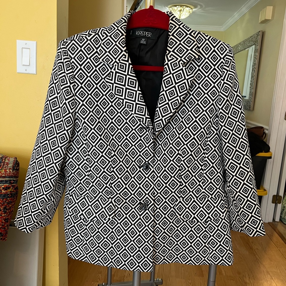Black and White Dressy Jacket
